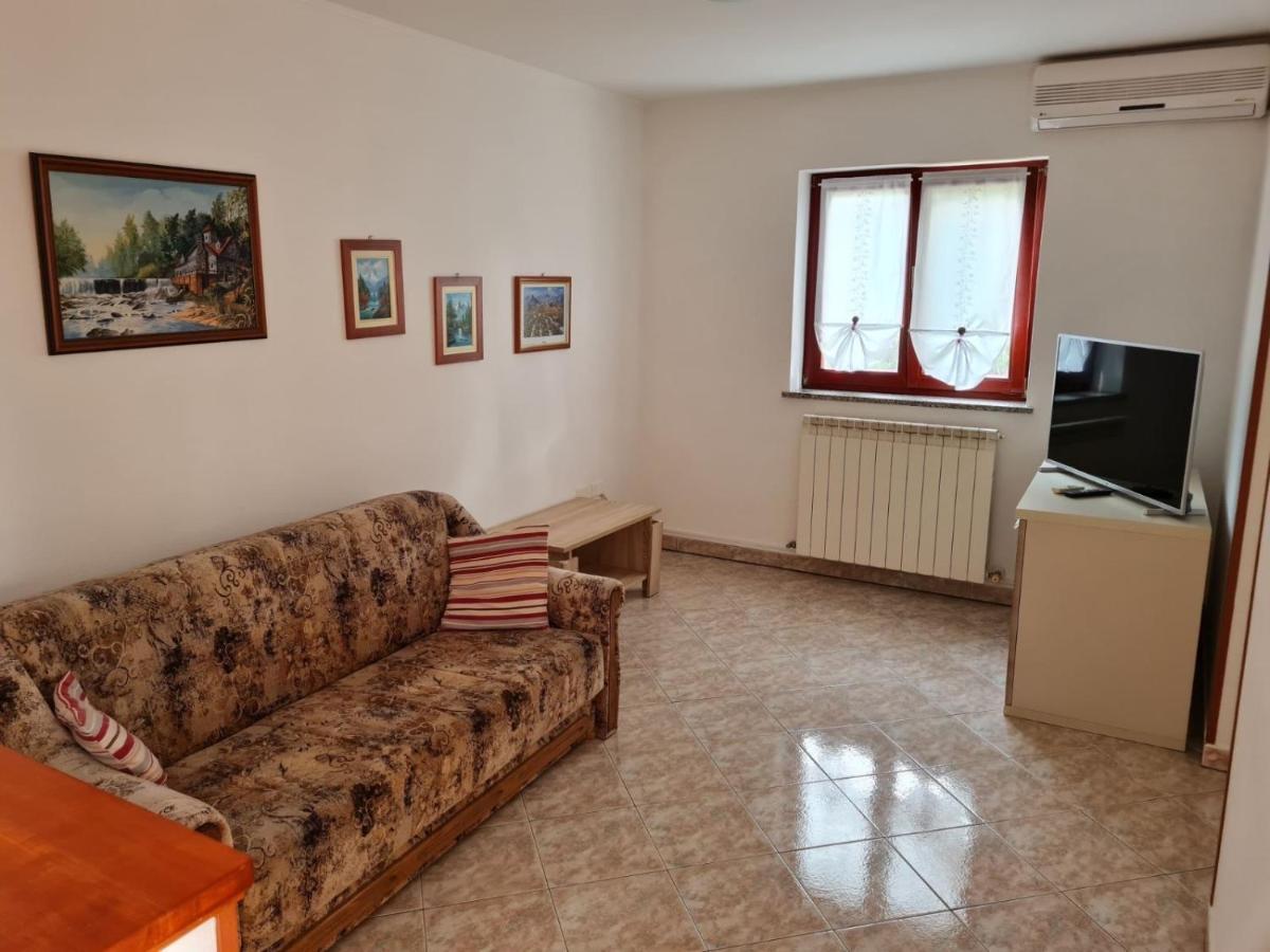 Apartment Ornela Umag Exteriör bild